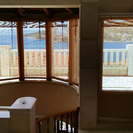 Apartment Sumartin شقة سومارتين