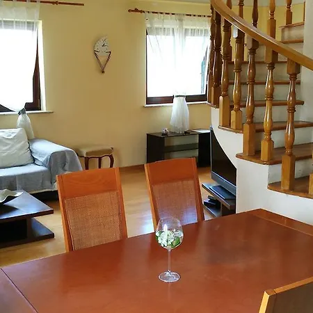 Apartment Sumartin